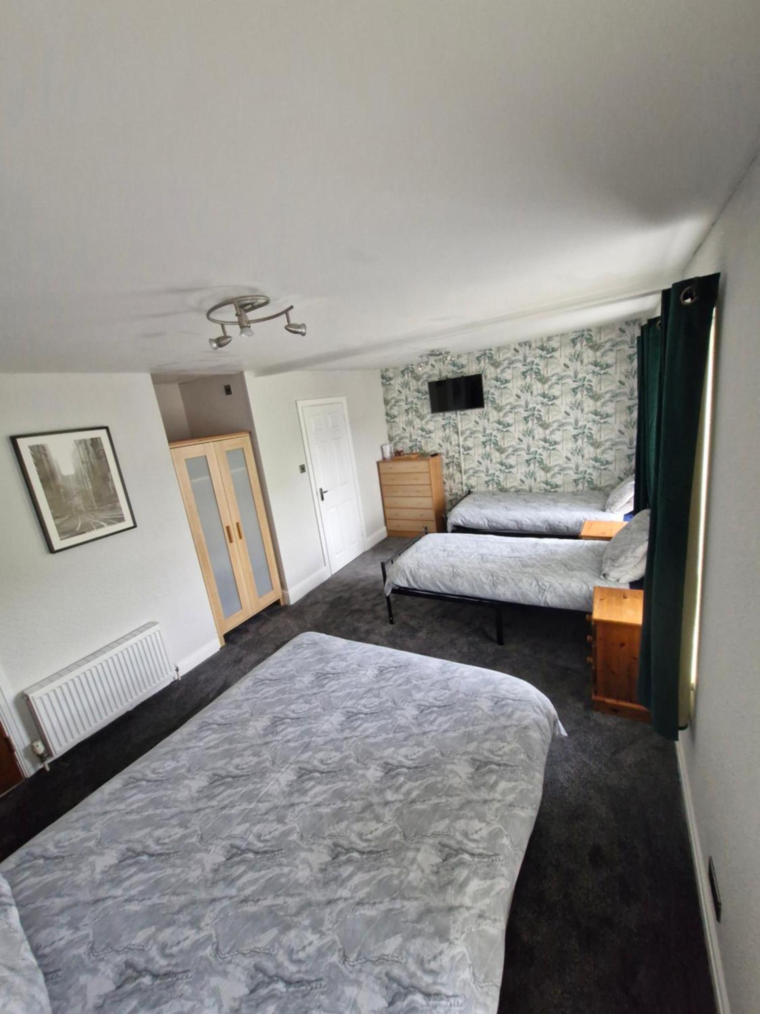 The Clevedon Bed and Breakfast Blackpool Exteriör bild