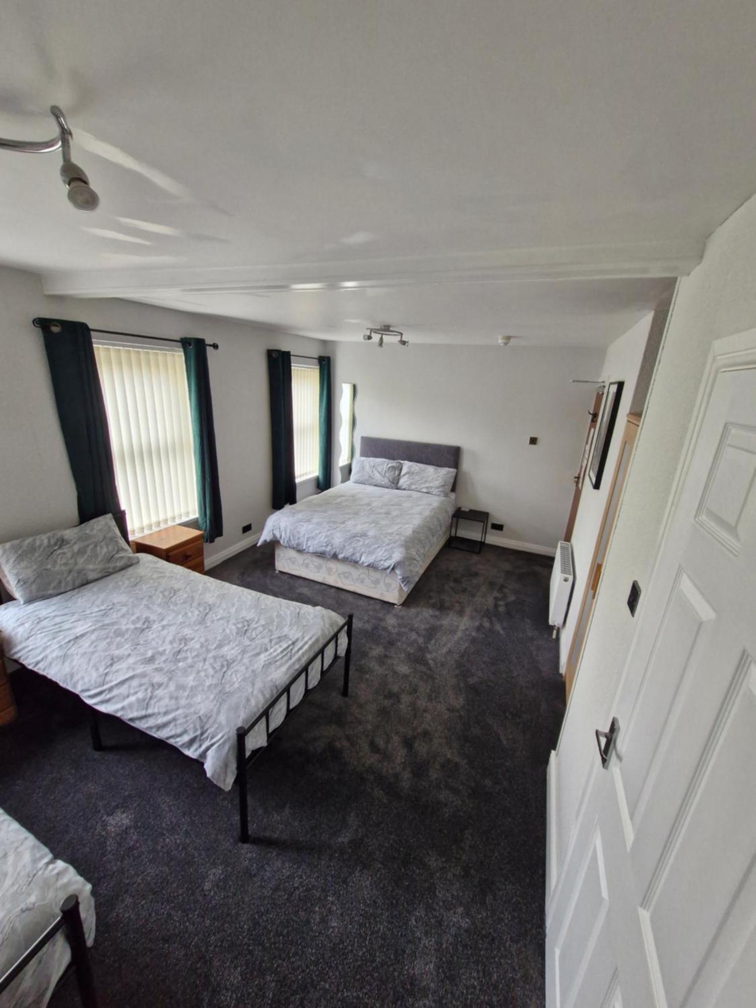 The Clevedon Bed and Breakfast Blackpool Exteriör bild