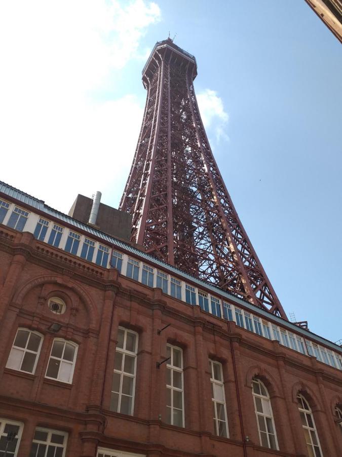 The Clevedon Bed and Breakfast Blackpool Exteriör bild